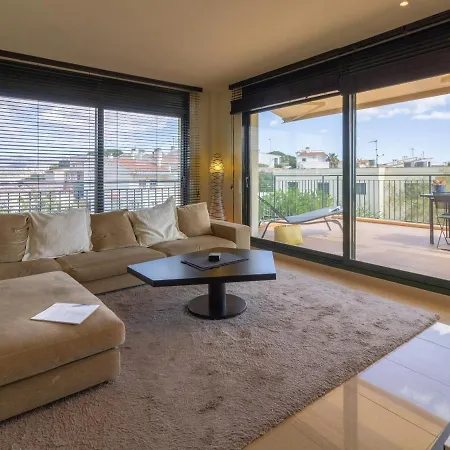 Llevantina 36 - Atico Con Gran Terraza Y Vistas Al Mar En Llanca. - Es-228-66 Apartment