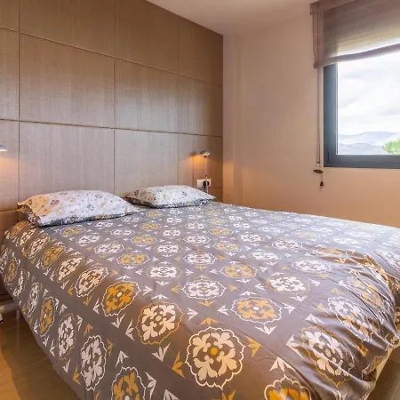 Llevantina 36 - Atico Con Gran Terraza Y Vistas Al Mar En Llanca. - Es-228-66 Apartment